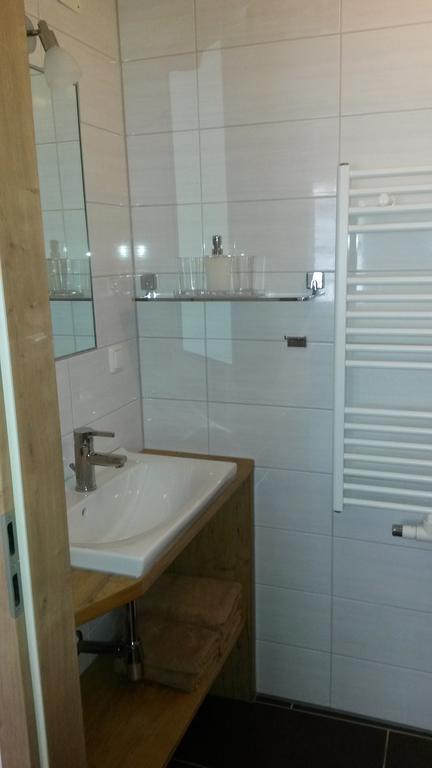 Gaestehaus Engelhard Pension Karbach  Екстер'єр фото