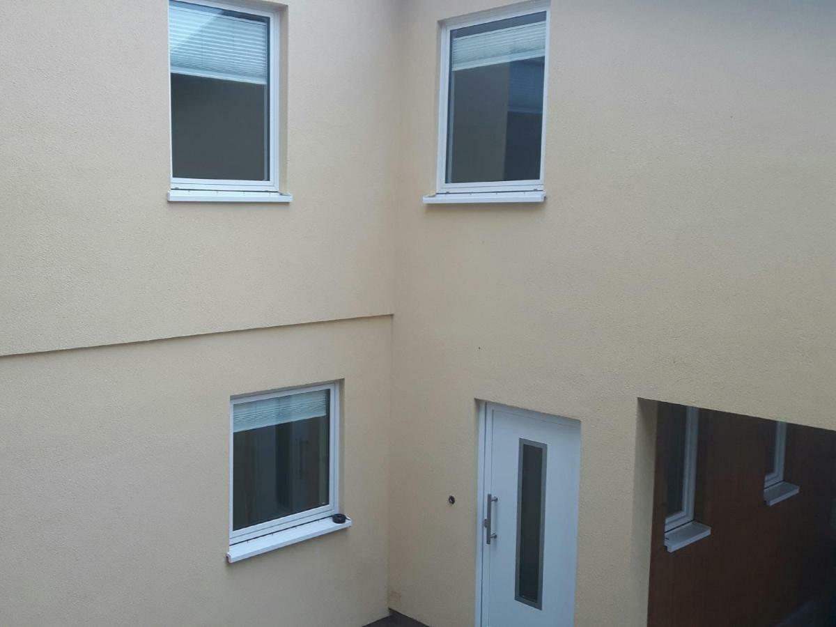 Gaestehaus Engelhard Pension Karbach  Екстер'єр фото