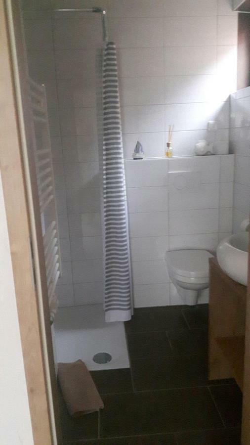 Gaestehaus Engelhard Pension Karbach  Екстер'єр фото